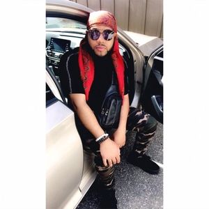 Meet your Posher, Lawrence